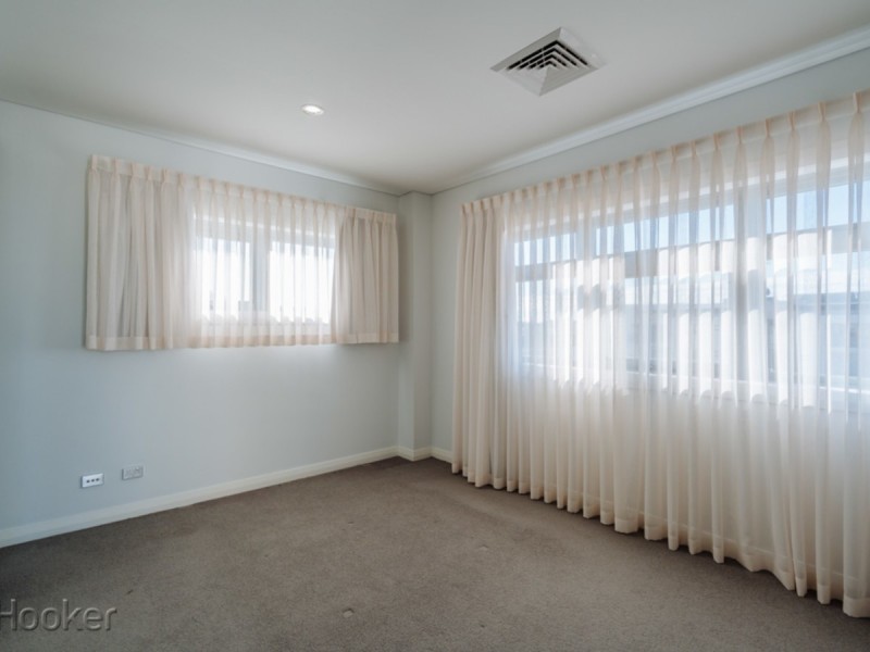 34/52 Wickham Street, East Perth WA 6004