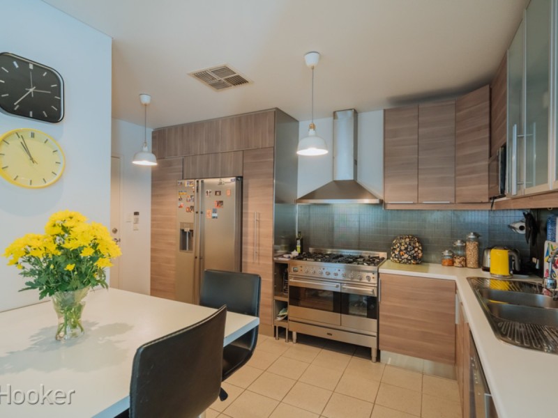 18 Tully Road, East Perth WA 6004