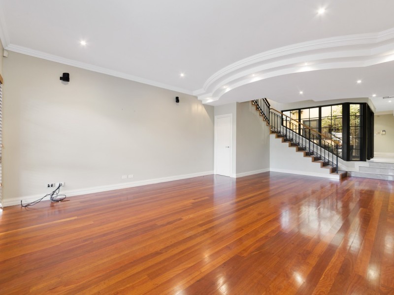 28 Henry Lawson Walk, East Perth WA 6004
