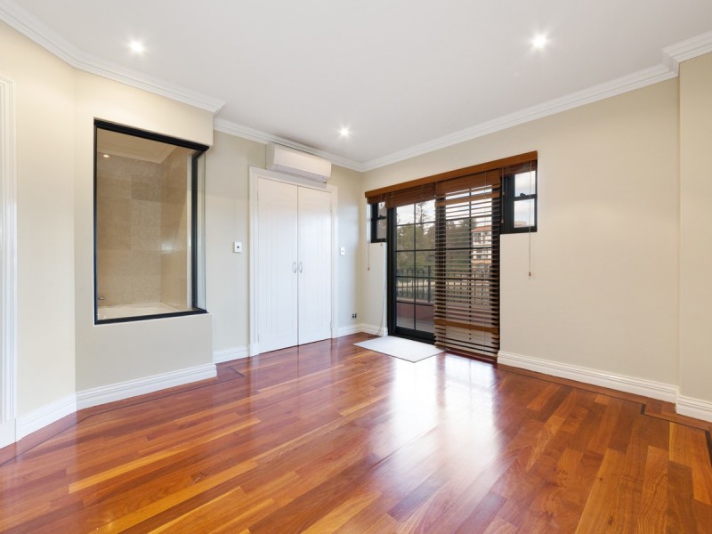 28 Henry Lawson Walk, East Perth WA 6004