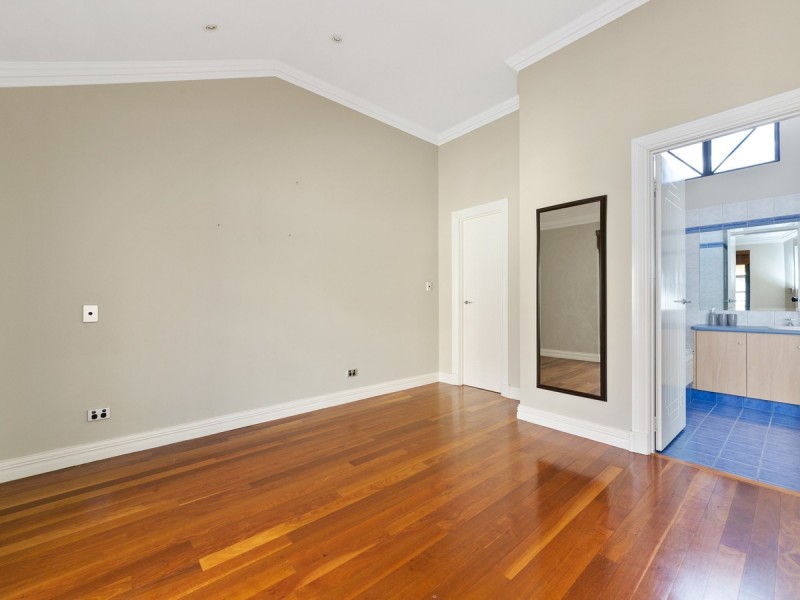28 Henry Lawson Walk, East Perth WA 6004