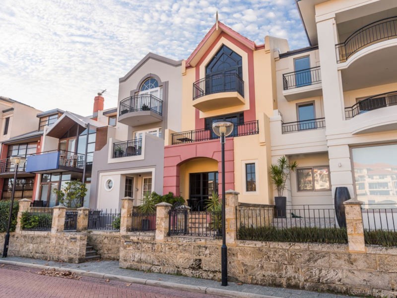 28 Henry Lawson Walk, East Perth WA 6004