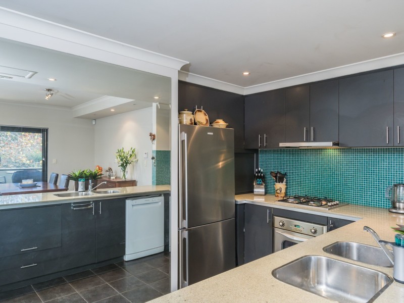 2/131 Royal Street, East Perth WA 6004