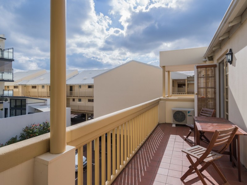 48/22 Nile Street, East Perth WA 6004