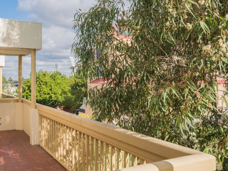 48/22 Nile Street, East Perth WA 6004