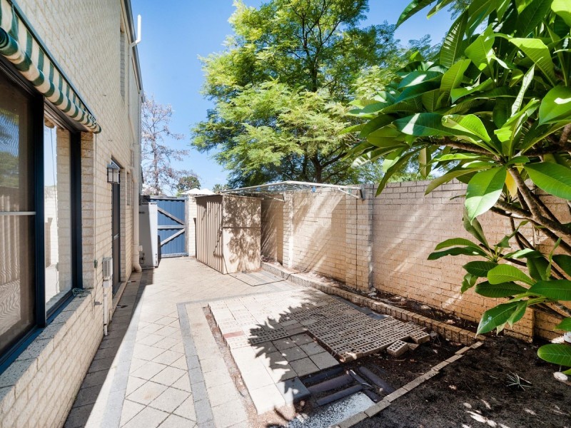 24a Barrisdale Road, Ardross WA 6153