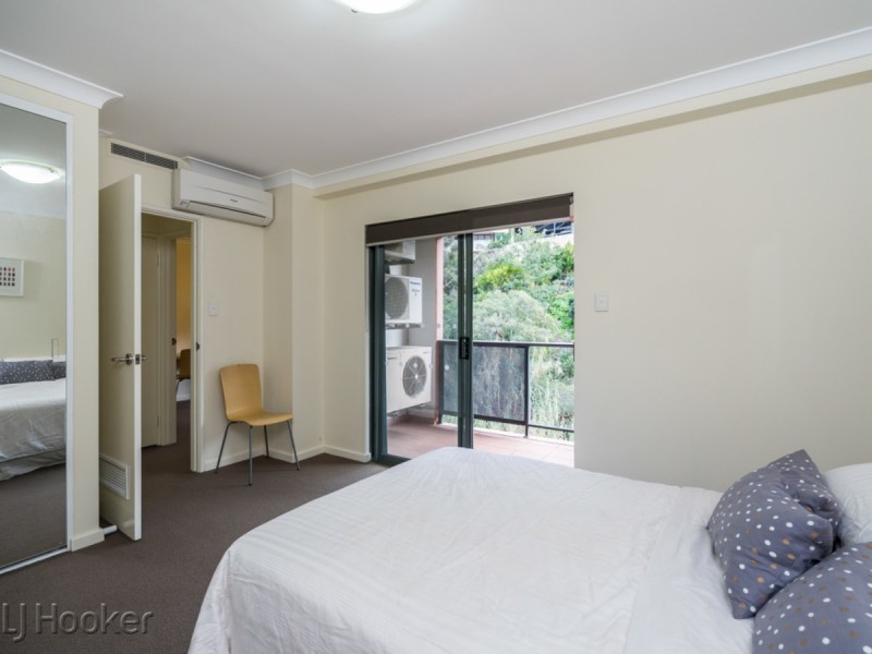 39/122 Mounts Bay Road, Perth WA 6000