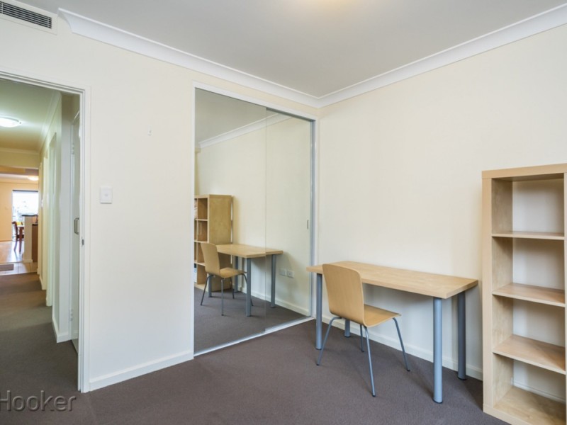 39/122 Mounts Bay Road, Perth WA 6000