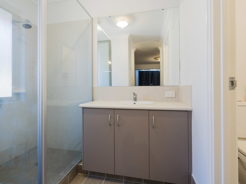 22 Tulip Way, East Cannington WA 6107