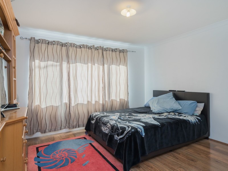 22 Tulip Way, East Cannington WA 6107