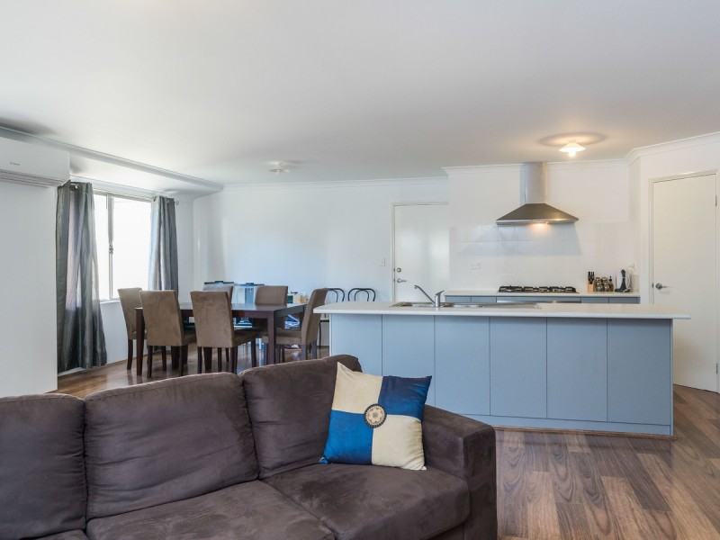 22 Tulip Way, East Cannington WA 6107