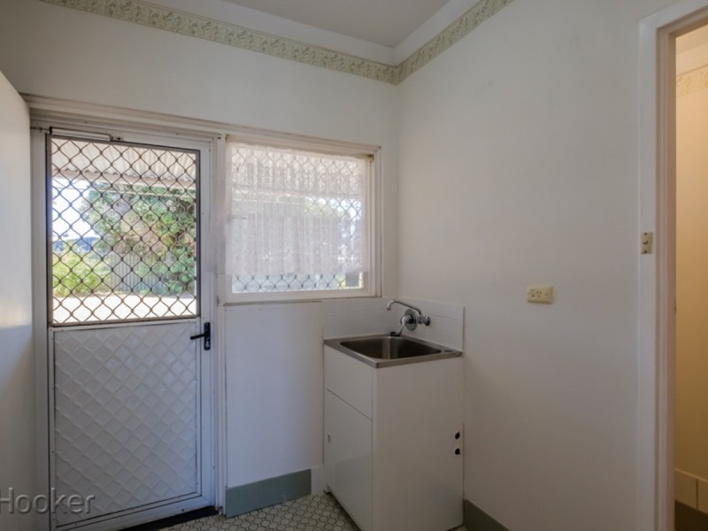 611 Beach Road, Warwick WA 6024