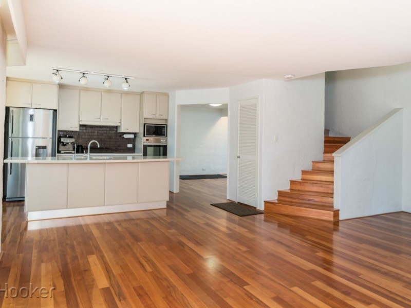 3/8 Sandgate Street, South Perth WA 6151