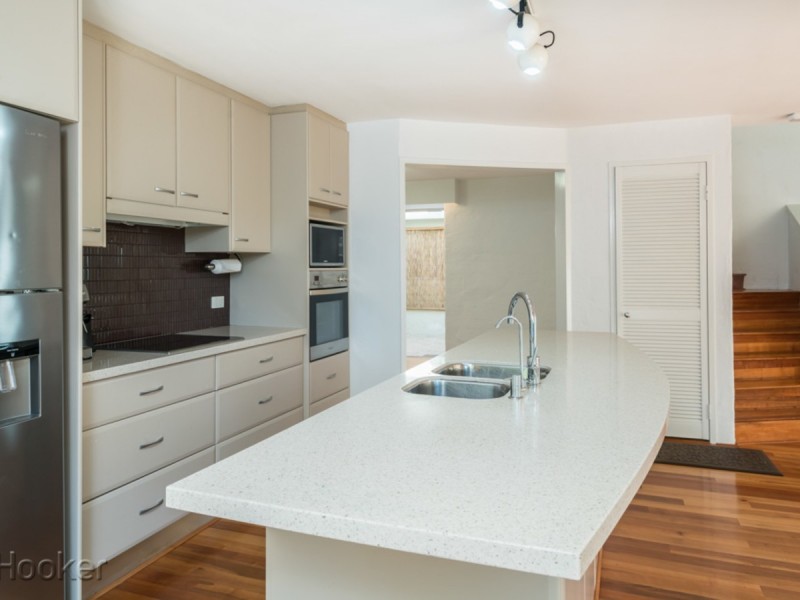 3/8 Sandgate Street, South Perth WA 6151