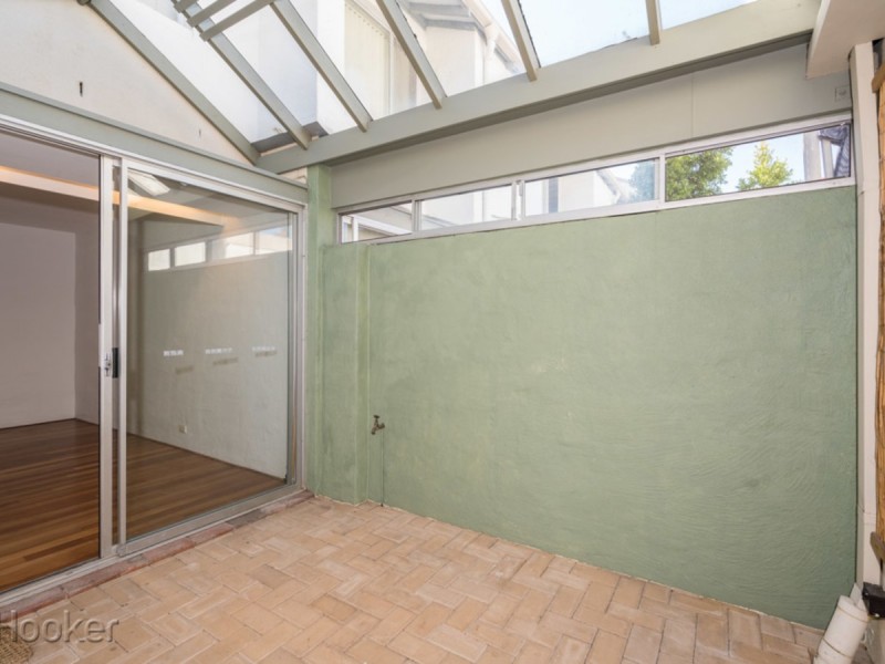 3/8 Sandgate Street, South Perth WA 6151