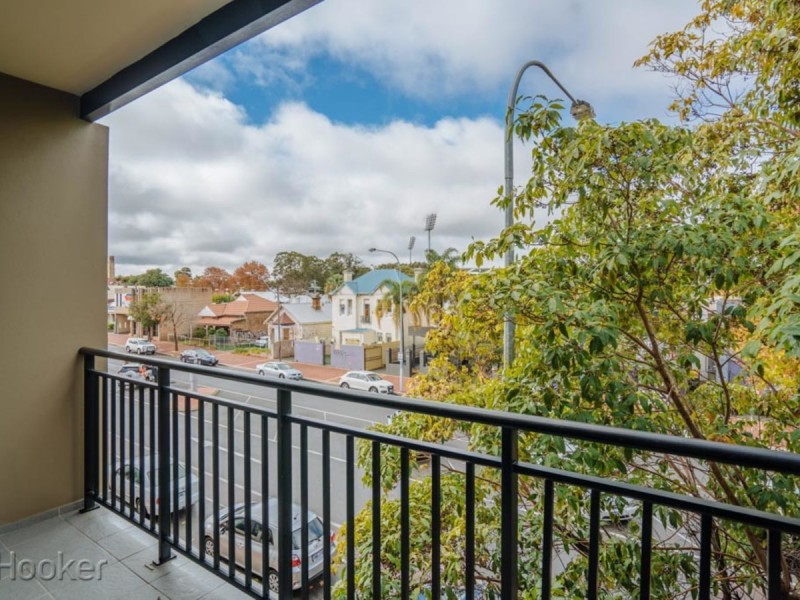122/215 Stirling Street, Perth WA 6000