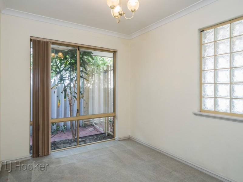 33A Rathay Street, Victoria Park WA 6100