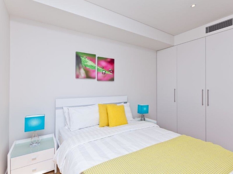 1802/8 Adelaide Terrace, East Perth WA 6004