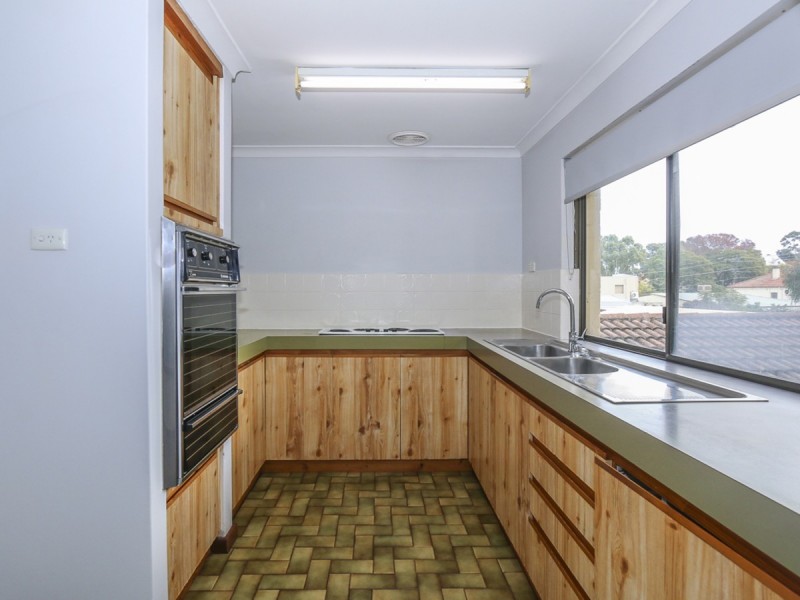 4/8 Deeley Street, Maylands WA 6051