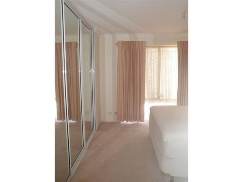 2/68 Queen Street, Bentley WA 6102