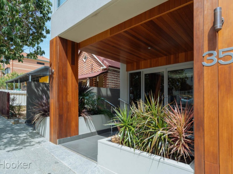 18/35 Wellington Street, East Perth WA 6004