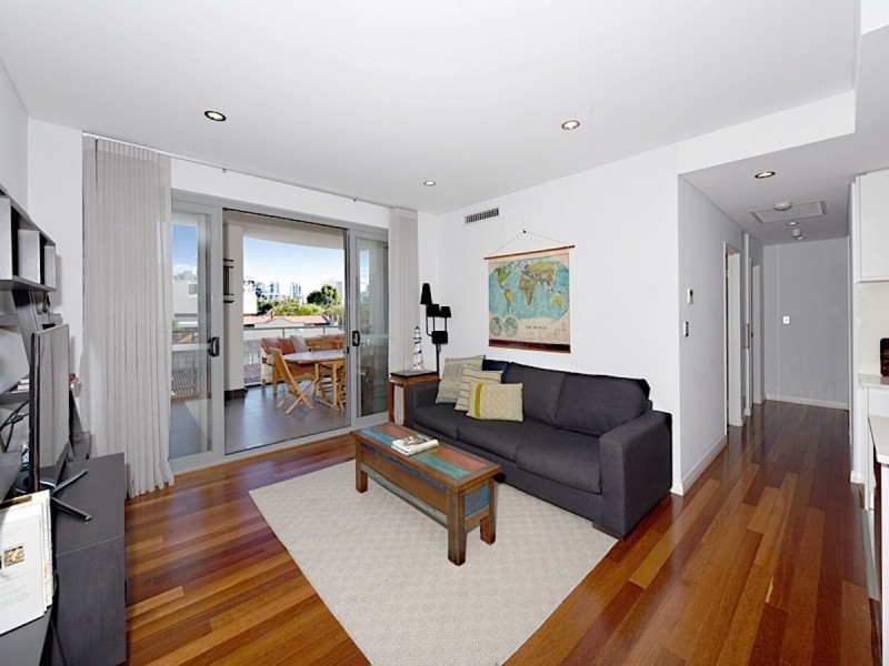 21/52 Wickham Street, East Perth WA 6004