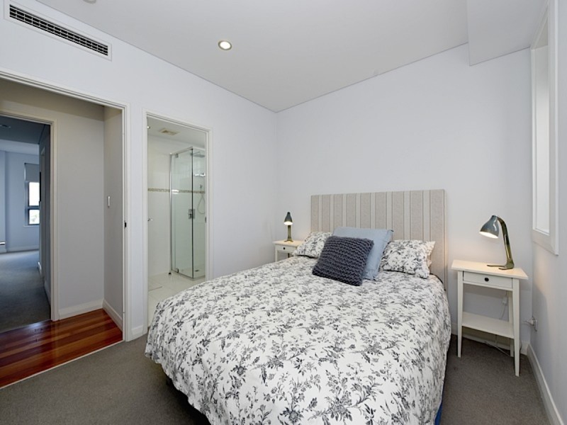 21/52 Wickham Street, East Perth WA 6004