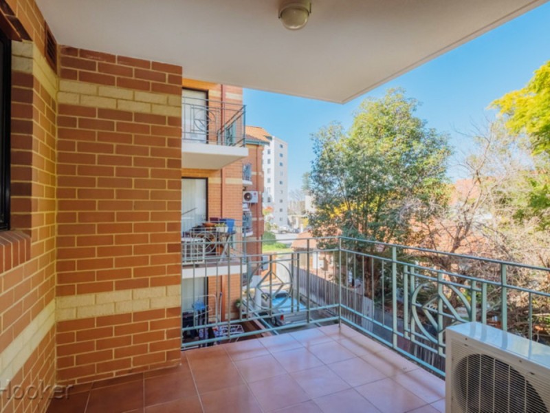 9/23 Wellington Street, East Perth WA 6004