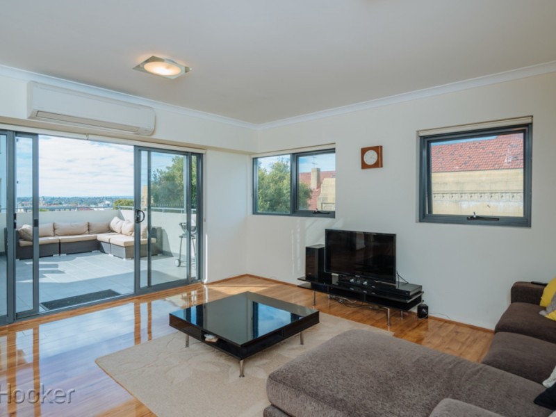 79/18 Wellington Street, East Perth WA 6004