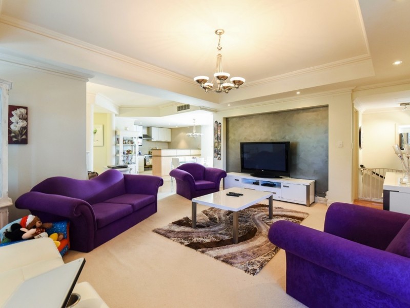 2/28 Nile Street, East Perth WA 6004