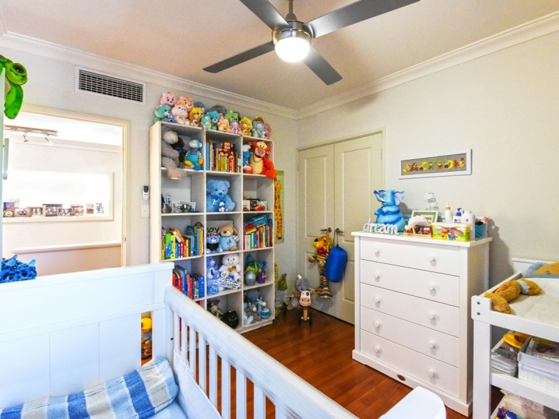 2/28 Nile Street, East Perth WA 6004