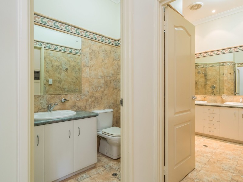 2/111 Royal Street, East Perth WA 6004