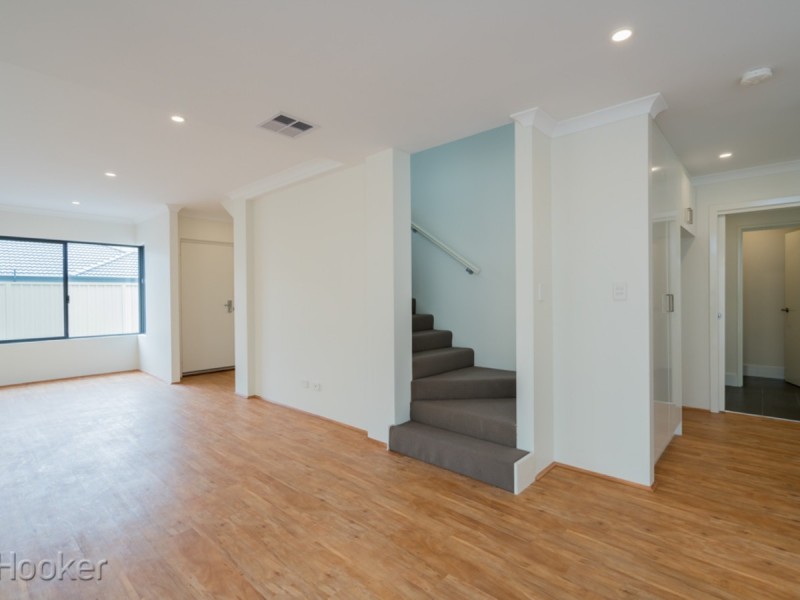 2/23 Cleaver Terrace, Rivervale WA 6103