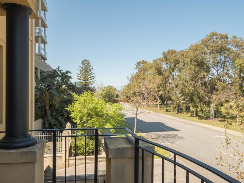 6 Wittenoom Street, East Perth WA 6004