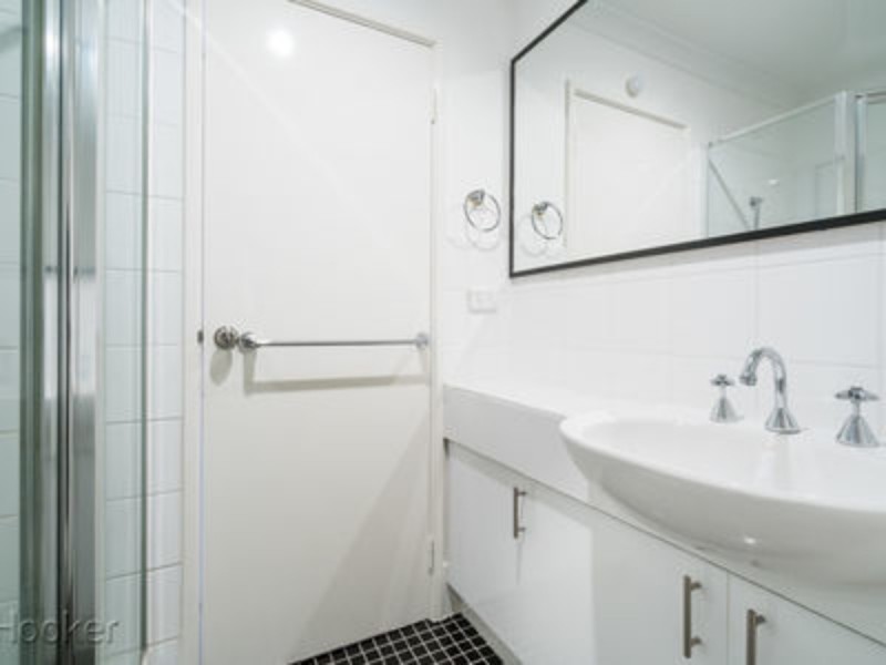 17/39 Bronte Street, East Perth WA 6004