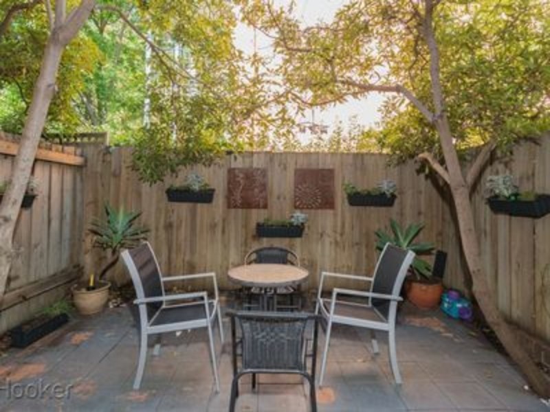 17/39 Bronte Street, East Perth WA 6004