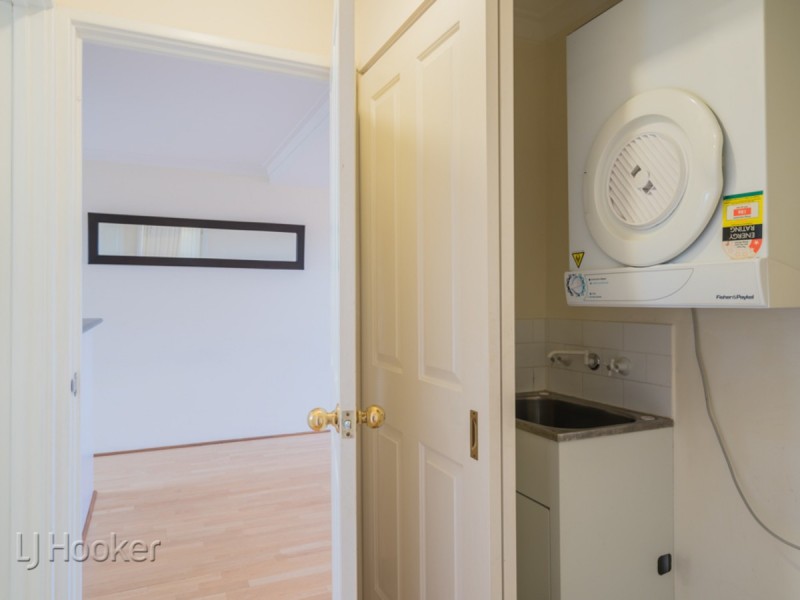 56/22 Nile Street, East Perth WA 6004