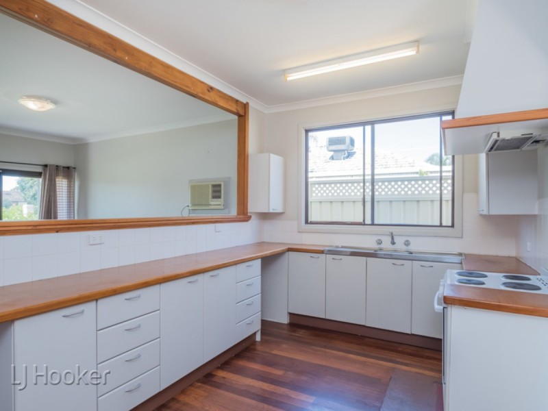 29 Irwin Road, Embleton WA 6062