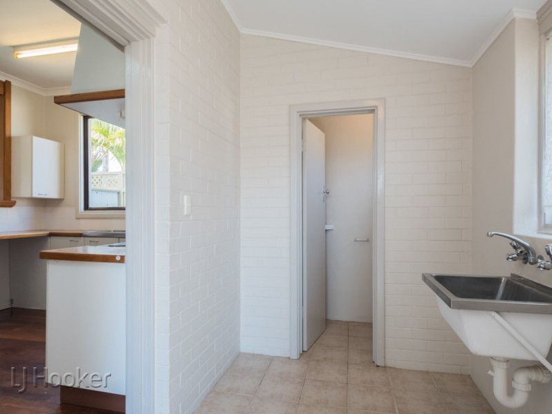 29 Irwin Road, Embleton WA 6062