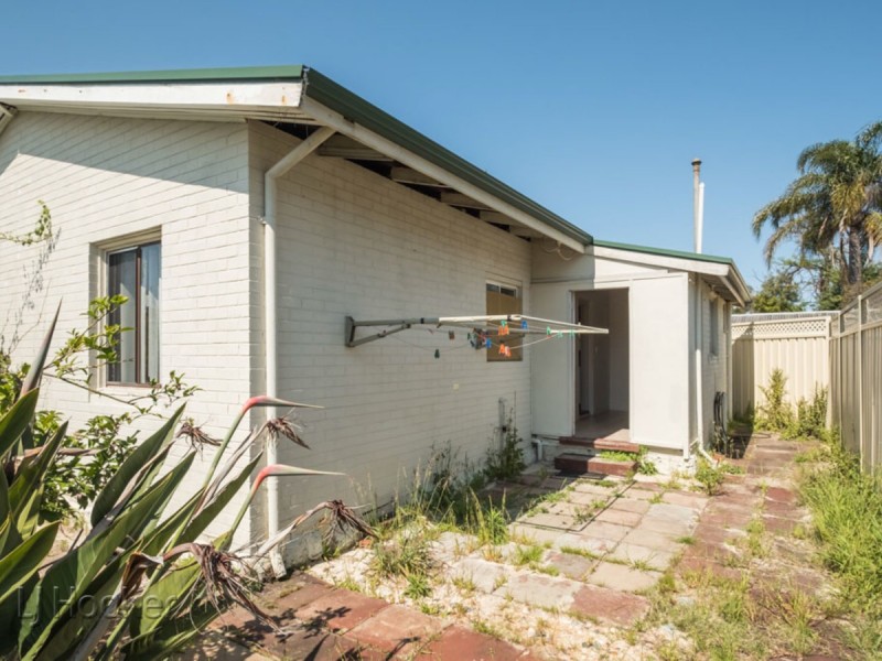 29 Irwin Road, Embleton WA 6062