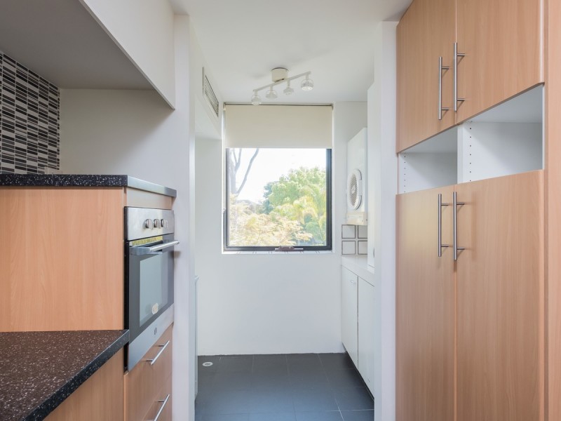 30/2 Goderich Street, East Perth WA 6004