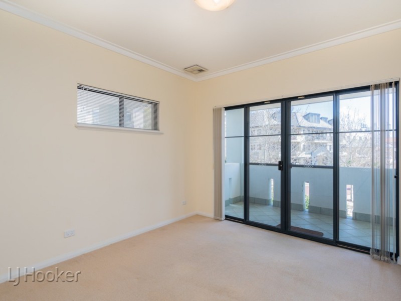 18 Haig Park Circle, East Perth WA 6004