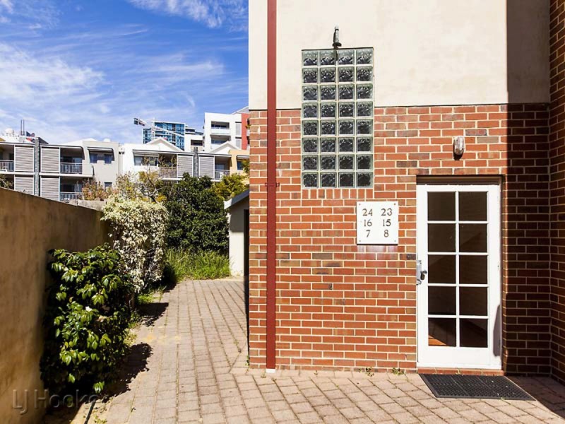 16/102 Goderich Street, East Perth WA 6004