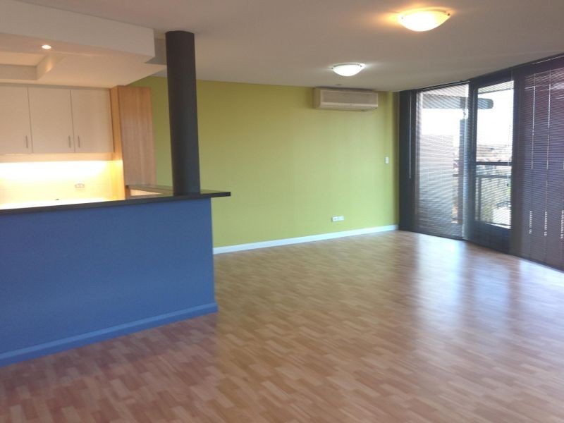 10/10 Eastbrook Terrace, East Perth WA 6004