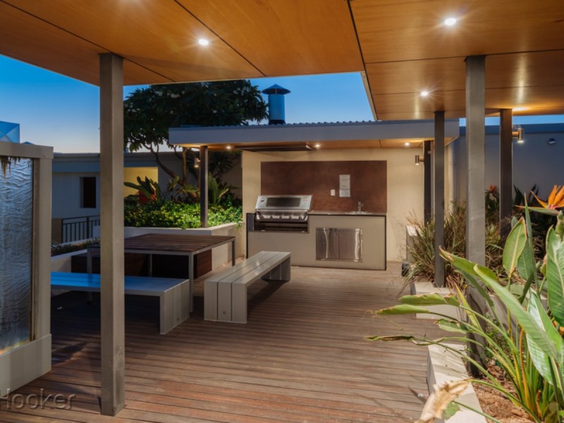 27/18 Wellington Street, East Perth WA 6004