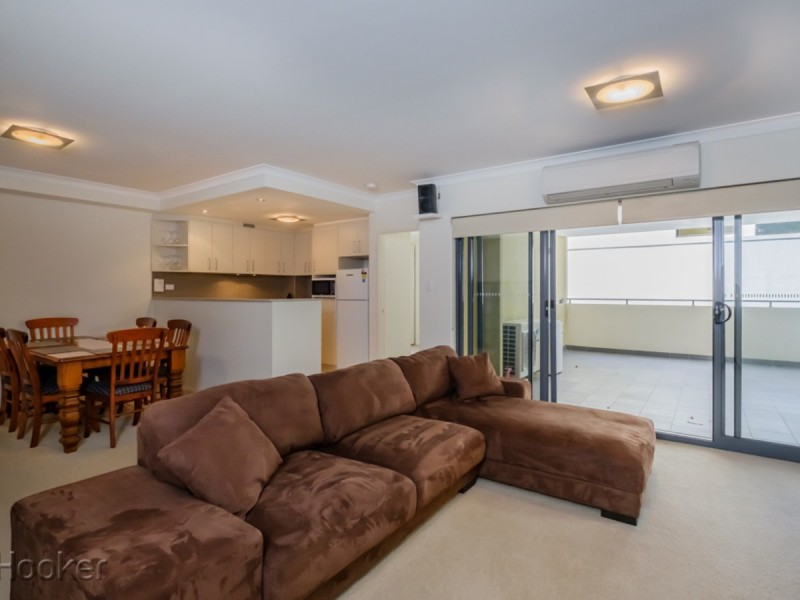 27/18 Wellington Street, East Perth WA 6004