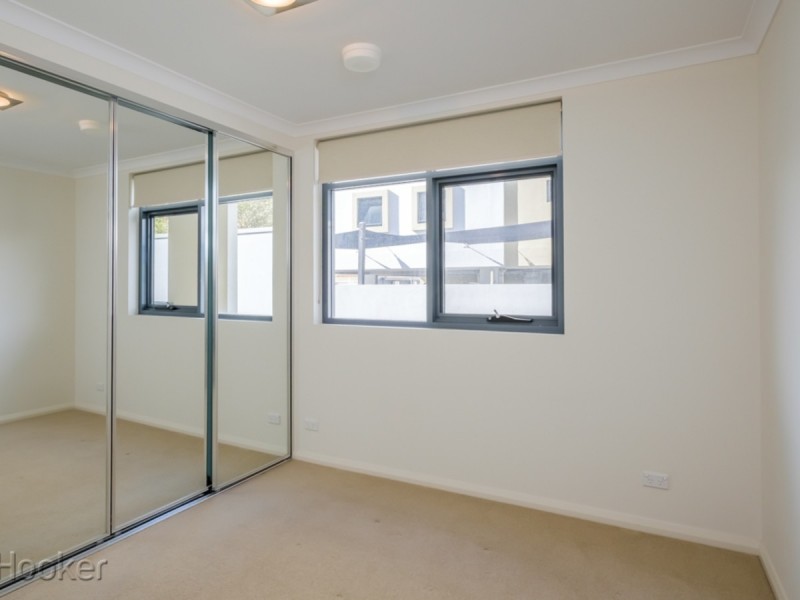 27/18 Wellington Street, East Perth WA 6004