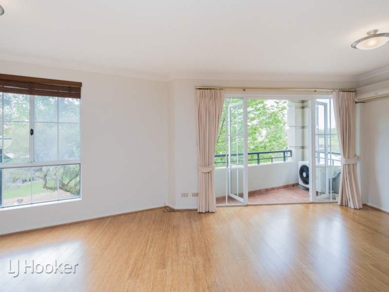 9/32 Eastbrook Terrace, East Perth WA 6004