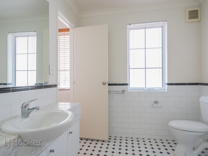 9/32 Eastbrook Terrace, East Perth WA 6004