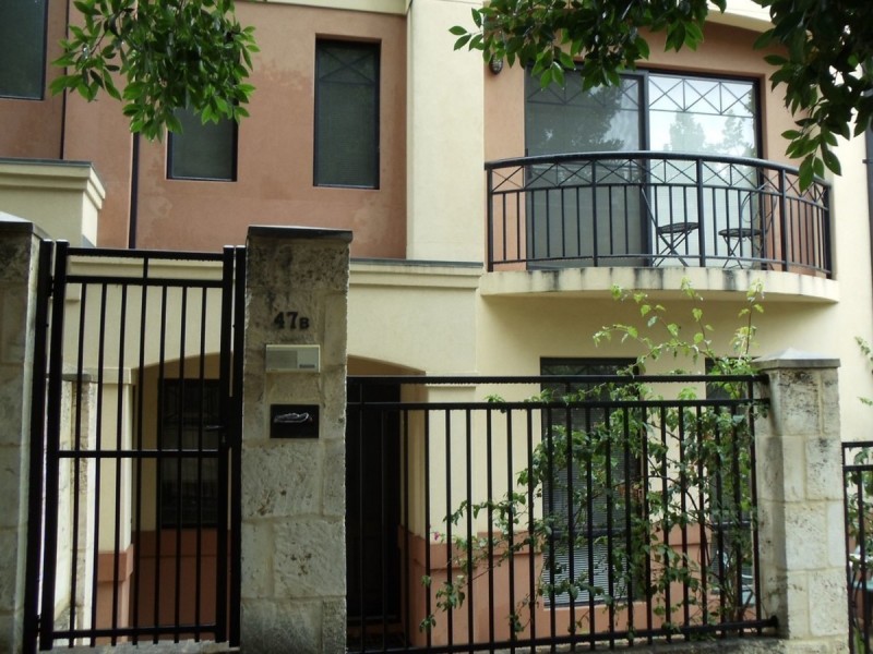 47B Trafalgar Road, East Perth WA 6004